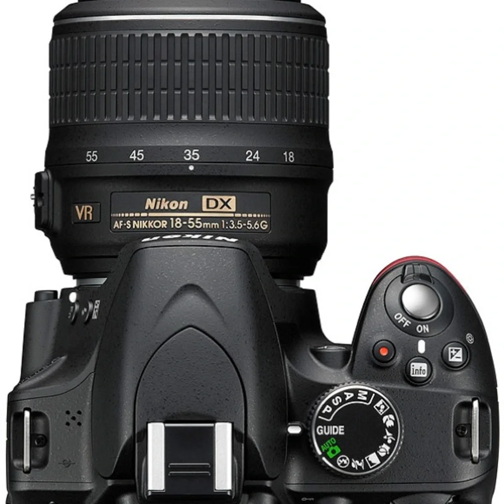 Nikon D3200 24.2 MP CMOS Digital SLR with 18-55mm f/3.5-5.6